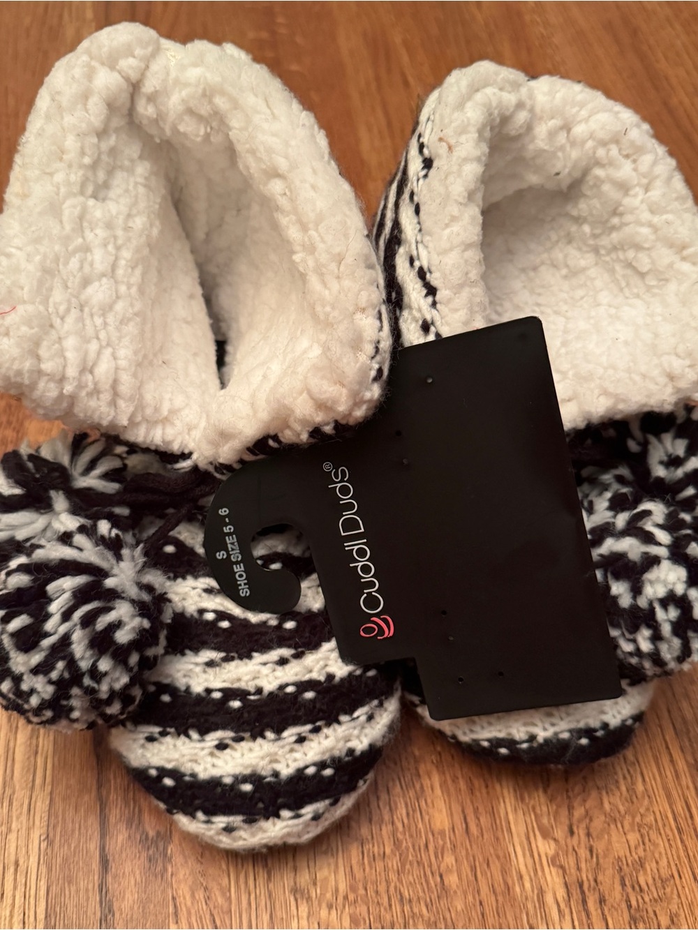 NWT Cuddl Duds Black White Striped Knit Bootie Slippers with Pom Poms Small 5-6